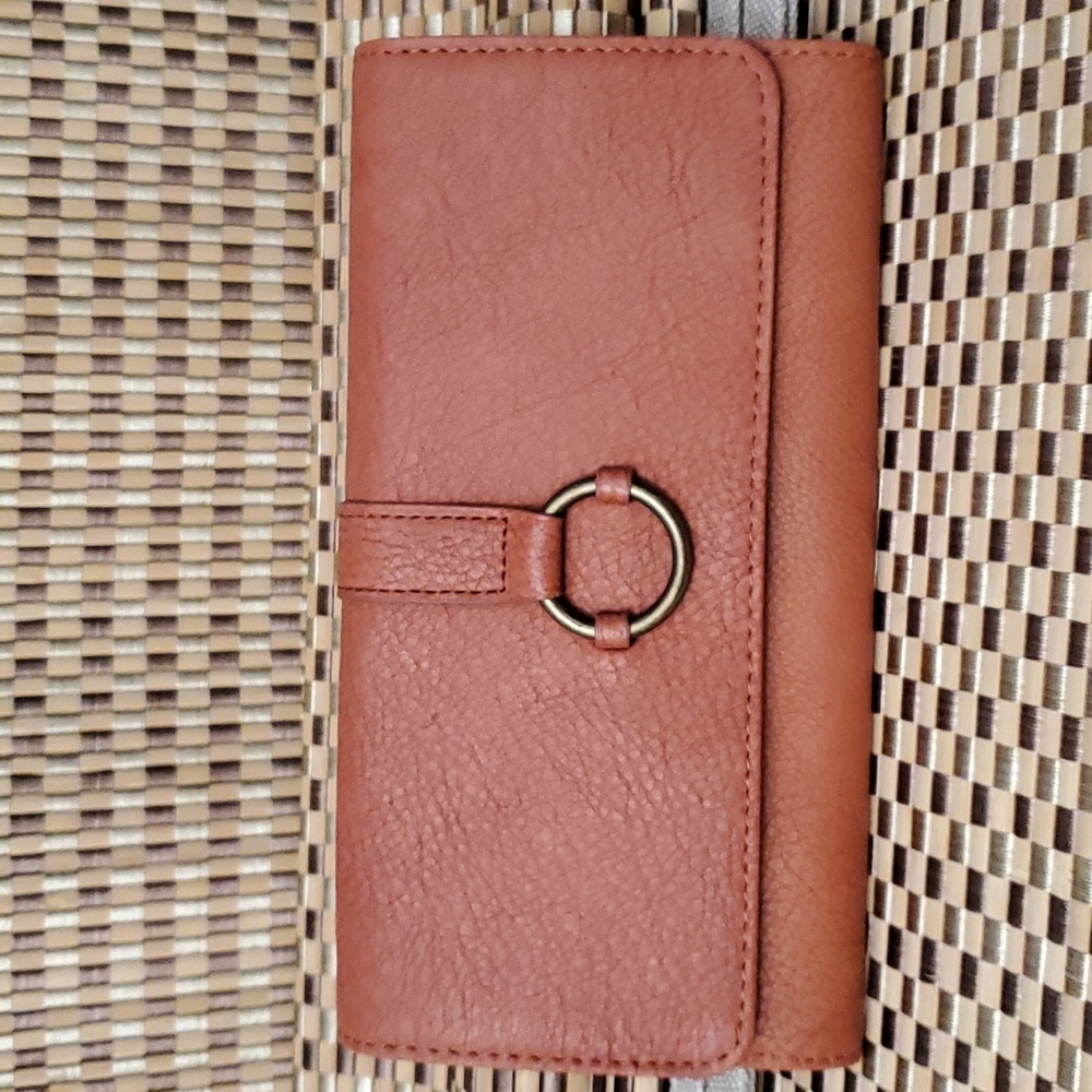 NWOT Universal Threads Wallet